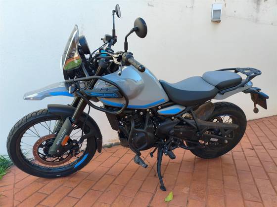 ROYAL ENFIELD HIMALAYAN 450 SLATE POPPY BLUE ROYAL ENFIELD HIMALAYAN 450 SLATE POPPY BLUE